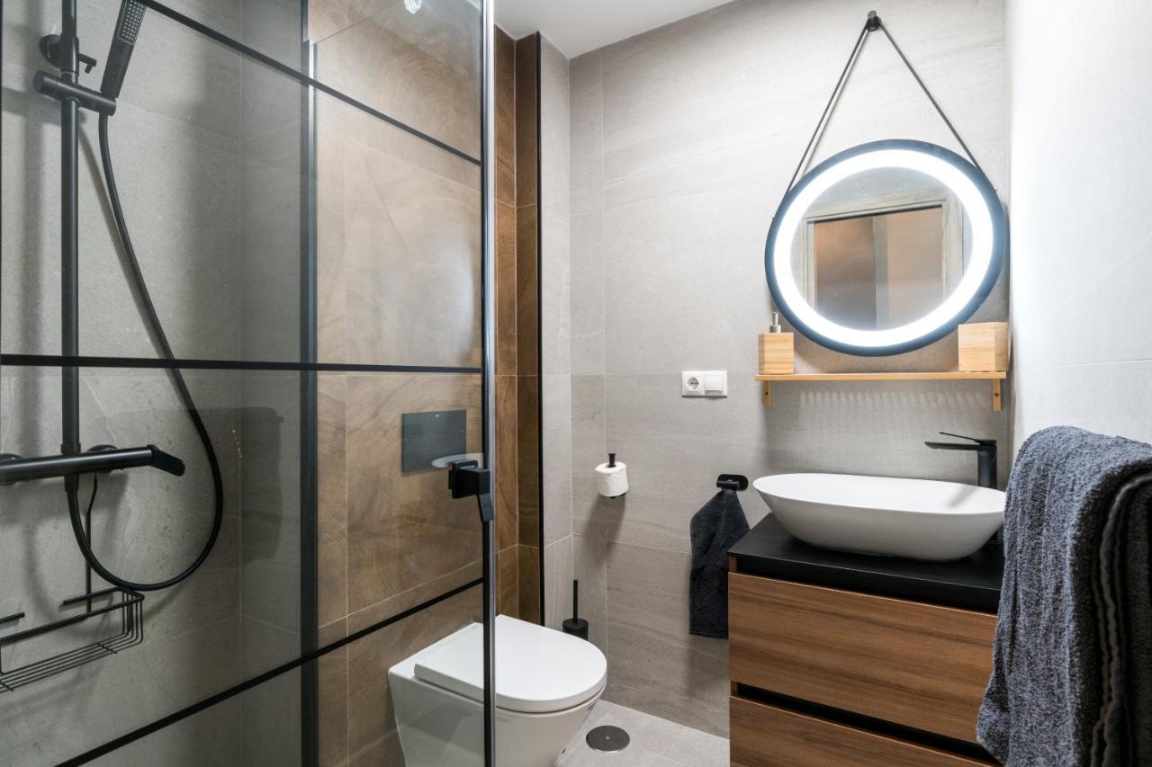 Triana Apartments Deluxe セビリア エクステリア 写真