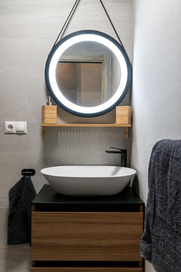Triana Apartments Deluxe セビリア エクステリア 写真